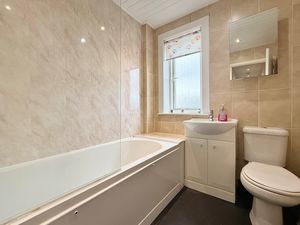 Photo 13- click for photo gallery